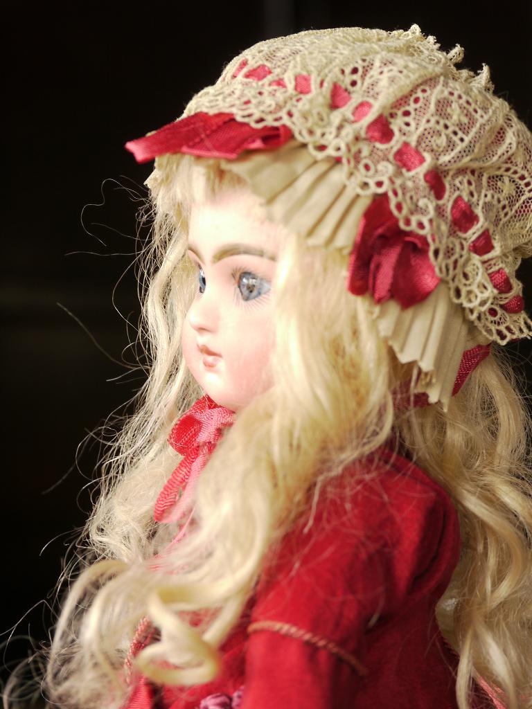 ☆☆Silk Dress,Bonnet for small bebeの画像