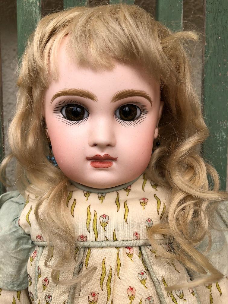 Doll AVANTI